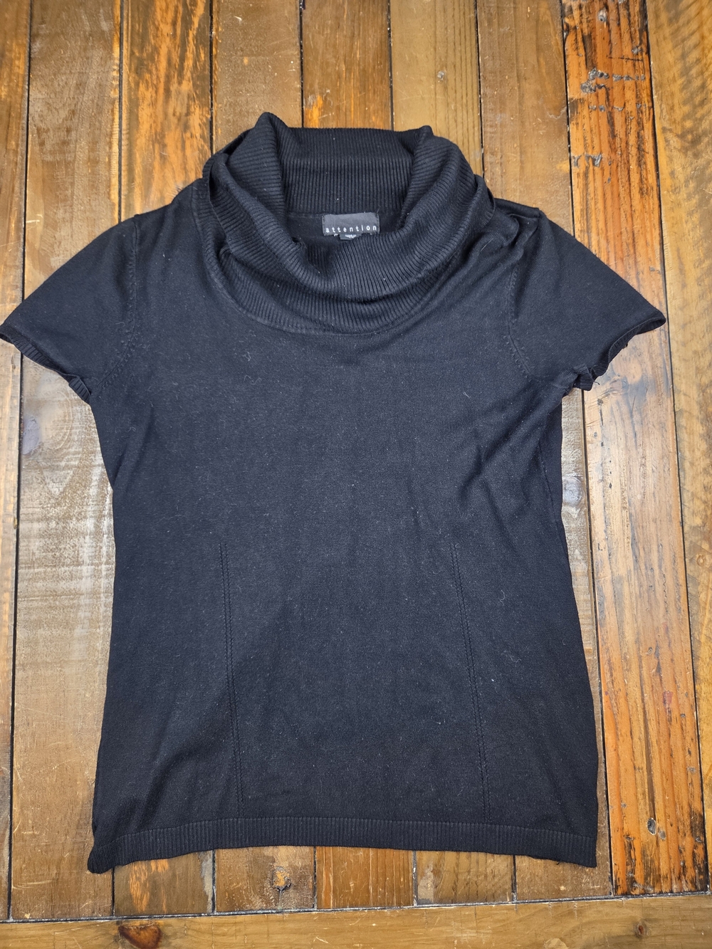 Women's Black Short-Sleeve Cowl Neck Sweater - Essentials Size Large